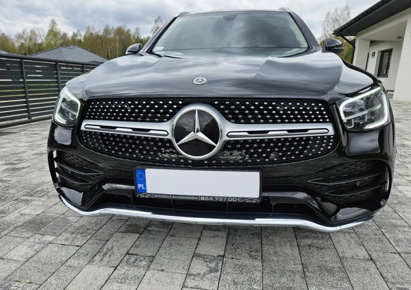 Mercedes-Benz GLC cena 152700 przebieg: 69774, rok produkcji 2020 z Kielce małe 781